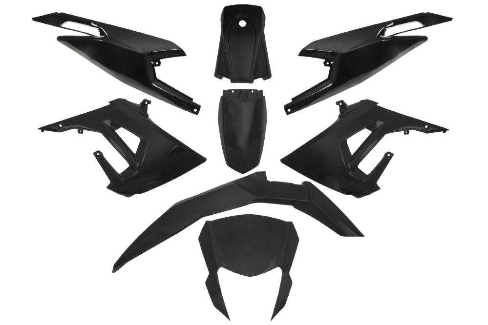 Owiewki / osłony / plastiki / komplet plastików TNT, 8 elementów, czarne, Derbi Senda R/SM X-Treme 50 18- / Gilera RCR, SMT 18-