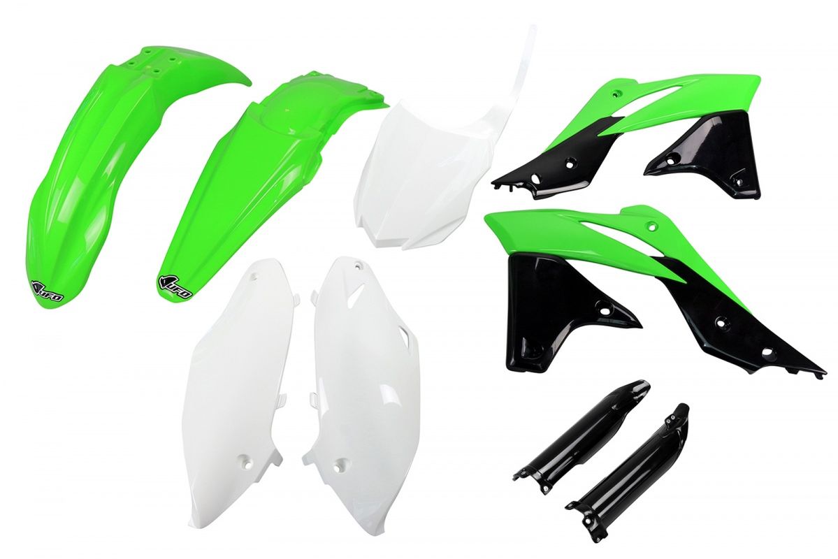 UFO KOMPLET PLASTIKÓW (FULL KIT) Z OSŁONAMI TELESKOPÓW (AMORTYZATORÓW) KAWASAKI KXF 250 '13-'16 KOLOR OEM'16 (ZIELONY/BIAŁY/CZARNY)(KA221E999A)